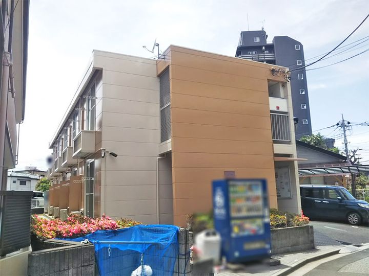 レオパレスバードの外観