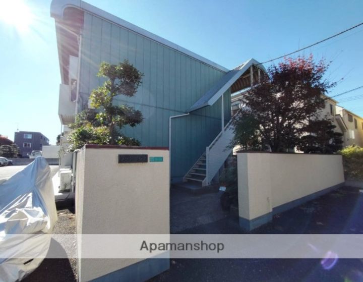 東京都江戸川区篠崎町4丁目の賃貸アパートの外観