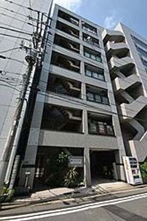 第六ホクシンビルの外観