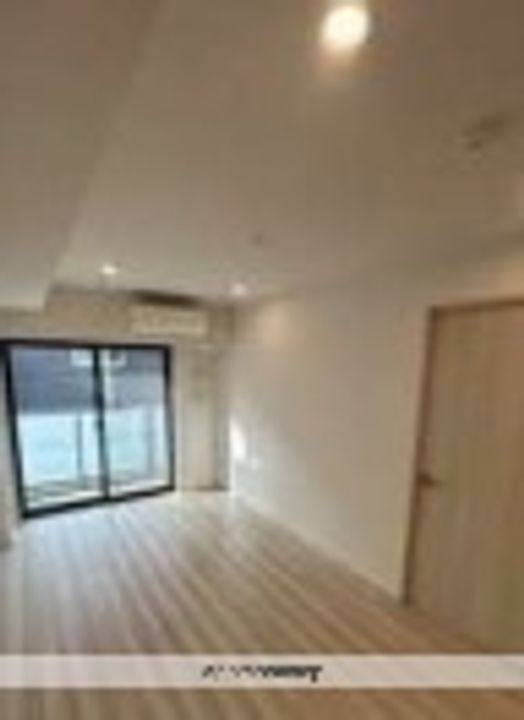 シーズンフラッツ住吉の居間