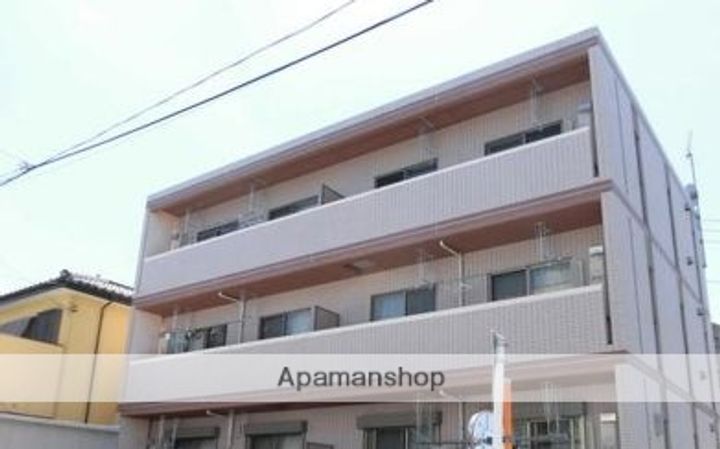 東京都三鷹市新川3丁目の賃貸マンションの外観