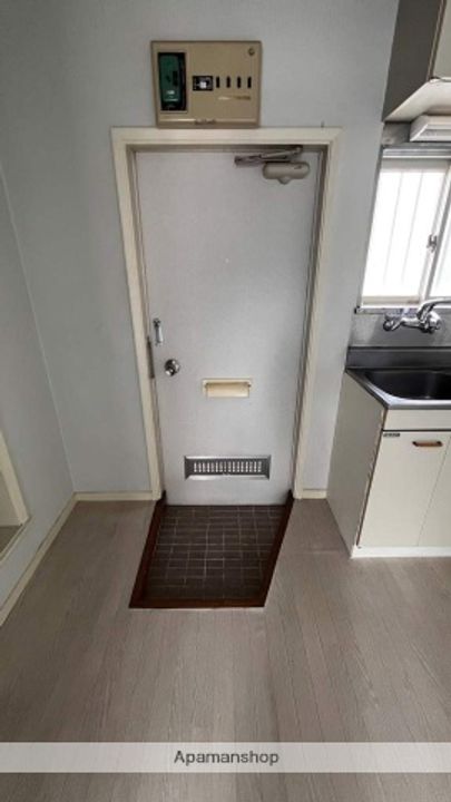 パークサイドハイツの玄関