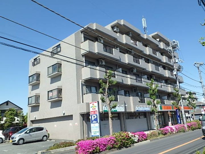 エスポワール小金井302の外観