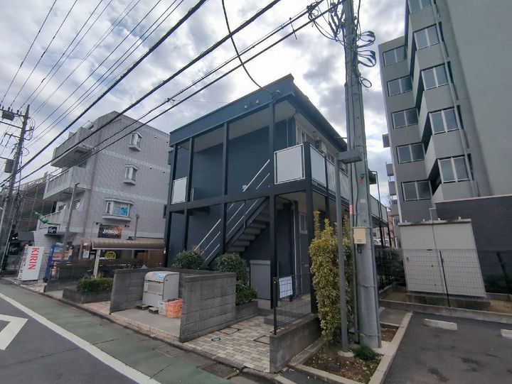 レオパレスポピンズ204の外観