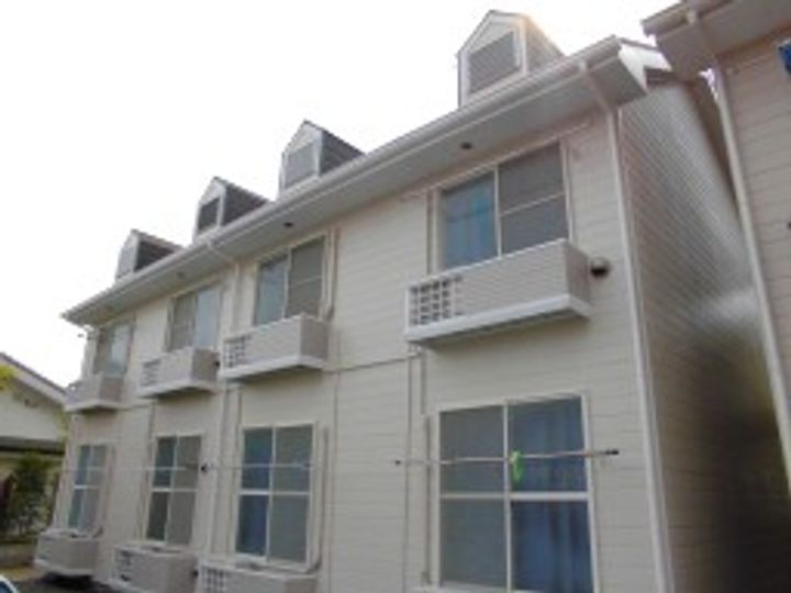 レオパレスプルニエⅡの外観