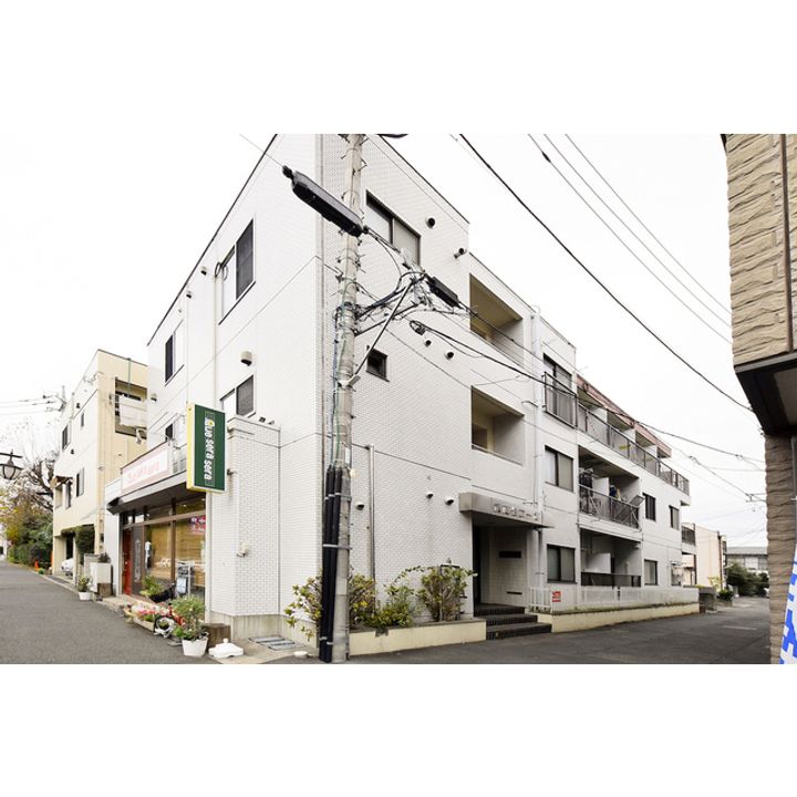 武蔵台コーポの外観