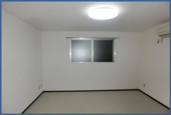 セントヒルズ国立の居間