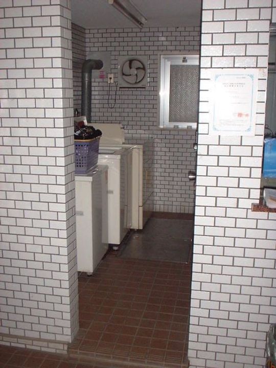 セントヒルズ国立の外観