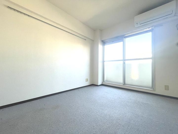 ワコーレ花小金井319号室の居間