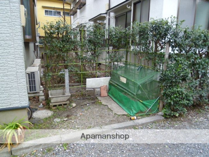 ハイツクレッセントの外観