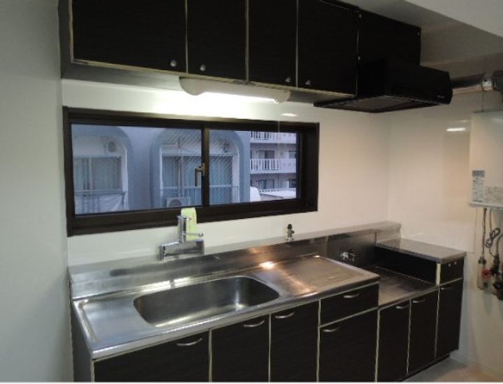 モンパールオキツモのキッチン