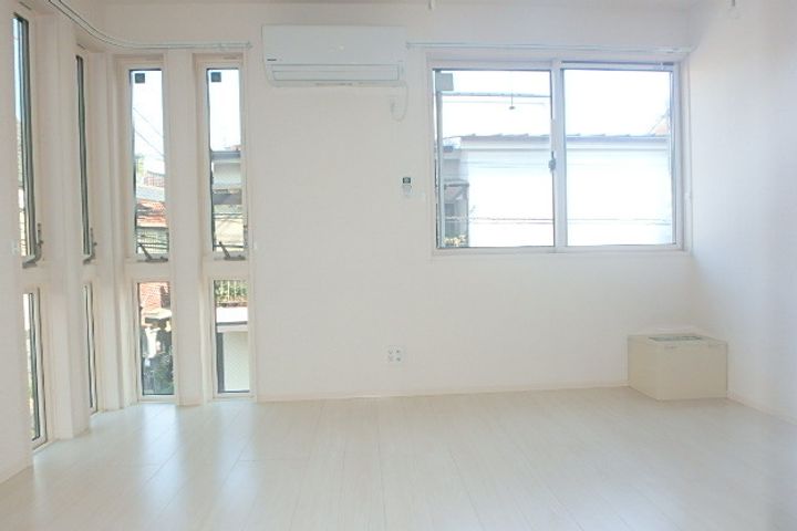 Dメゾン本駒込の居間