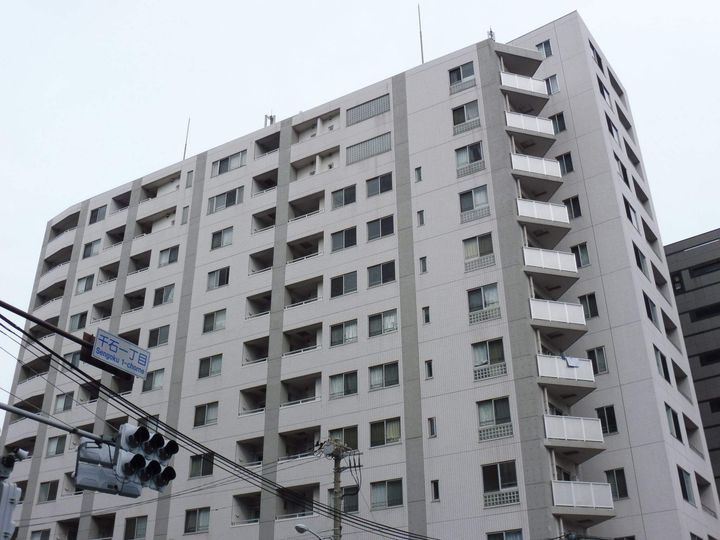 レニール本駒込の外観