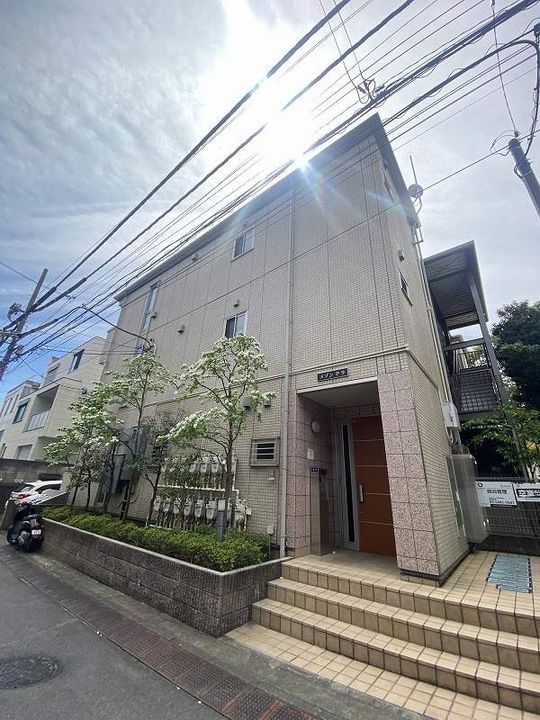 メゾン テラの外観