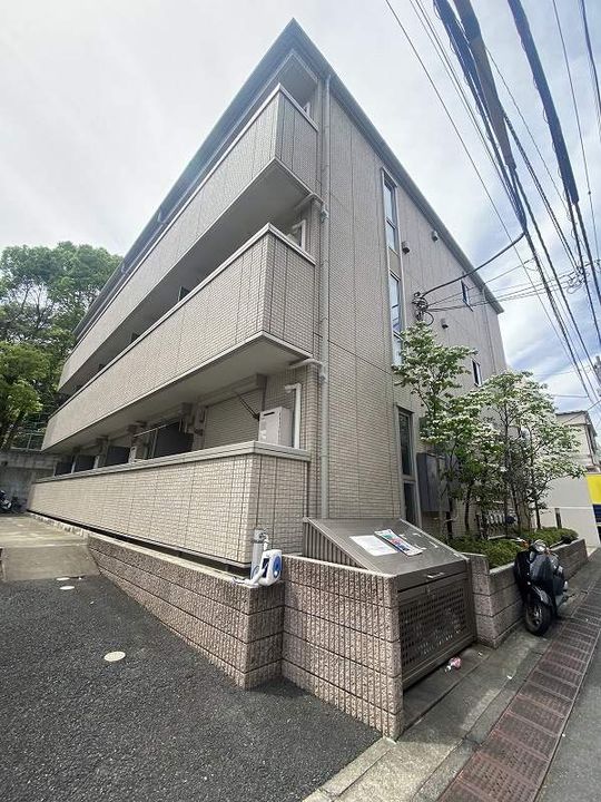 メゾン テラの外観