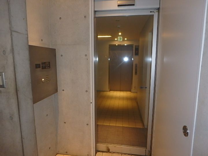 MFPR代々木タワーの外観