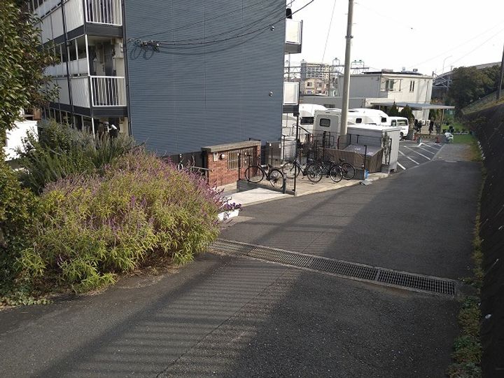 レオパレス元住吉桜下の外観
