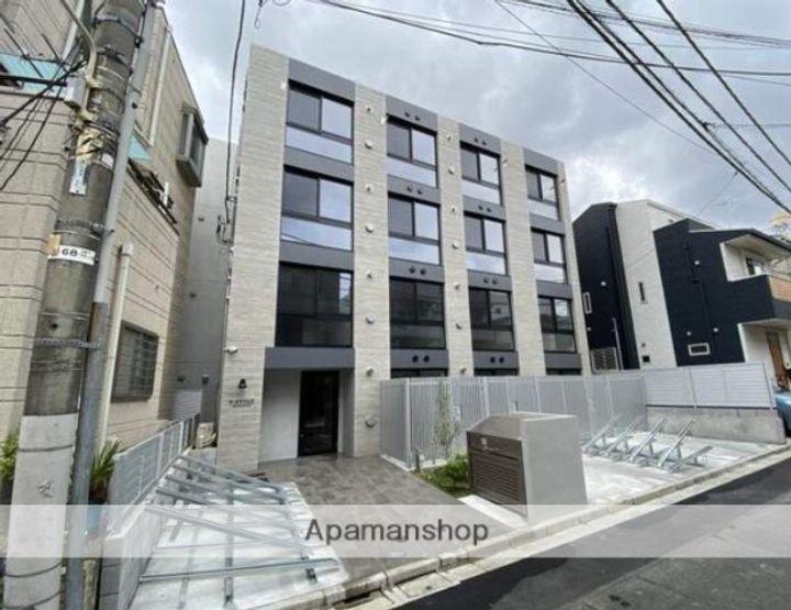 東京都渋谷区幡ヶ谷3丁目の賃貸マンションの外観