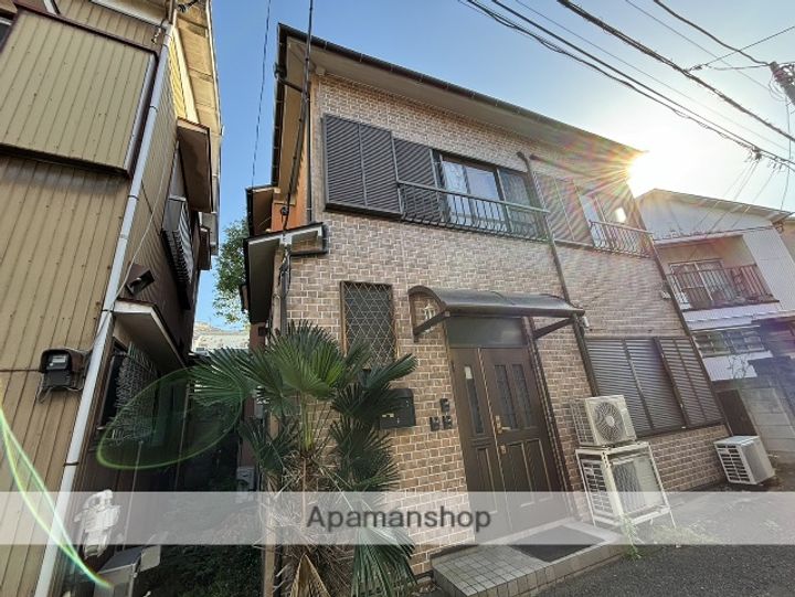 レジデンス西戸部203の外観