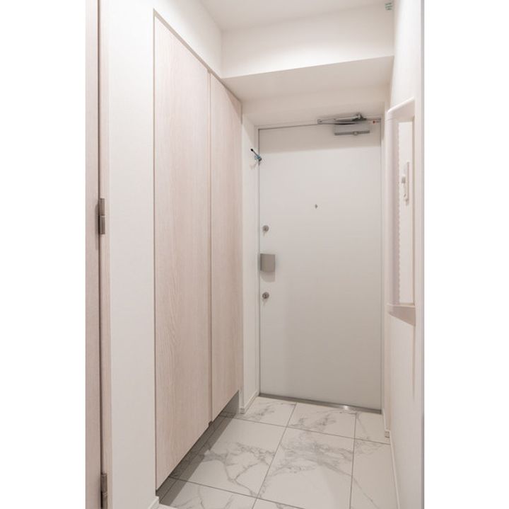 コンフォリア東葛西の玄関