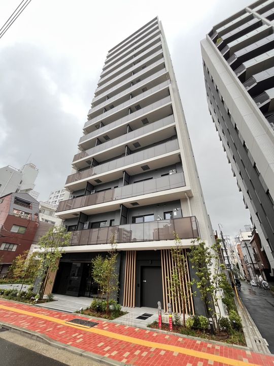 ルフォンプログレ上野御徒町の外観