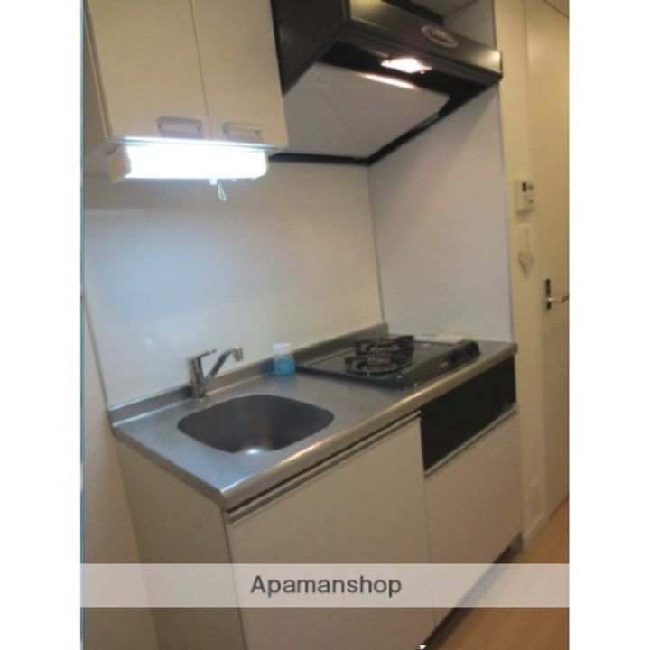 東京都葛飾区亀有3丁目の賃貸マンションのキッチン