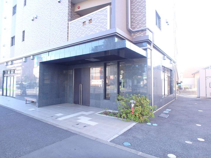 EXCEL KEIWAの外観