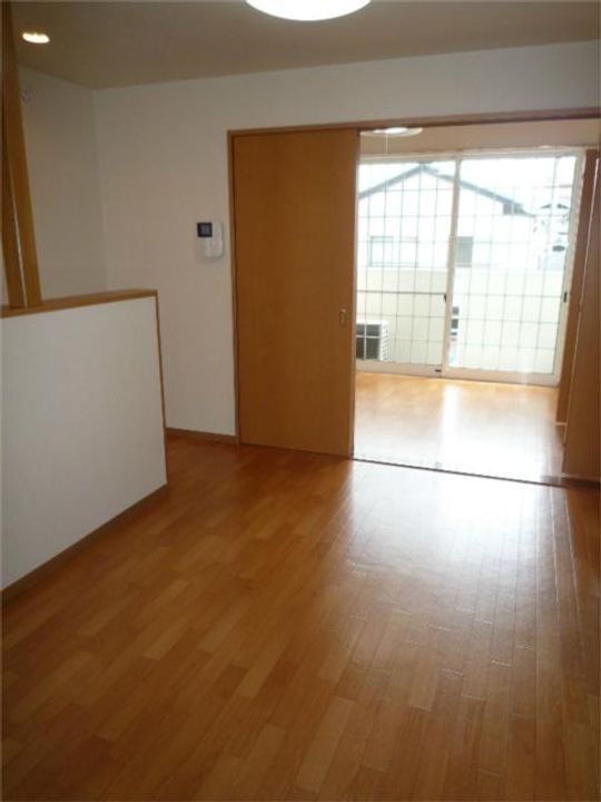 ヴァーグ弐番館の居間