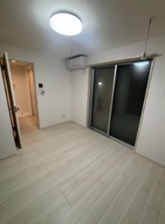 ウエストガーデン南花畑の居間