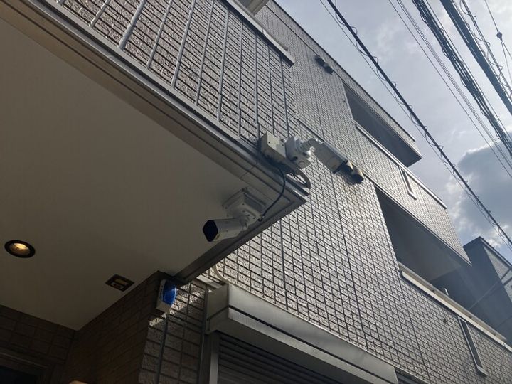 PINE WELLの内装