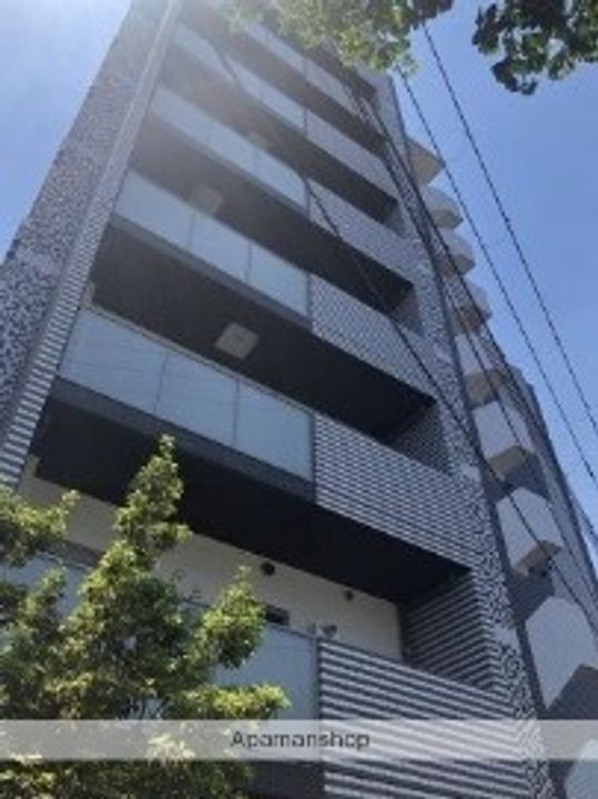 東京都足立区中川4丁目の賃貸マンションの外観