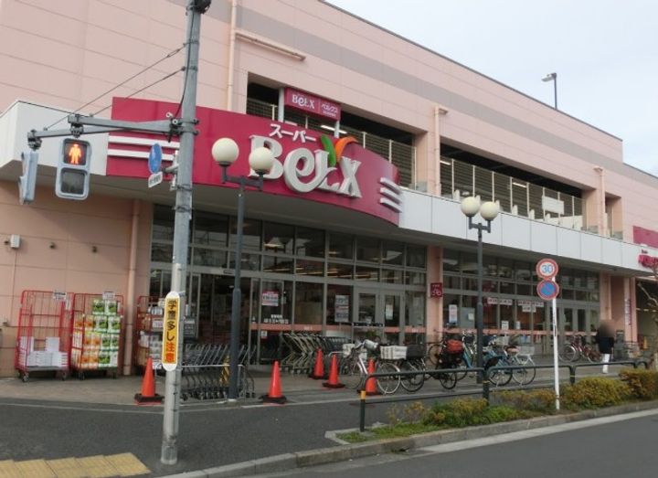 コンフォート北綾瀬の周辺