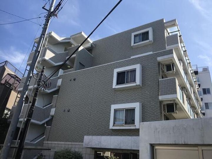 神奈川県川崎市高津区二子1丁目の賃貸マンションの外観