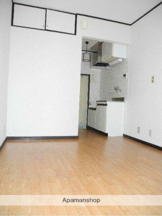 ヴィラ元住吉の居間