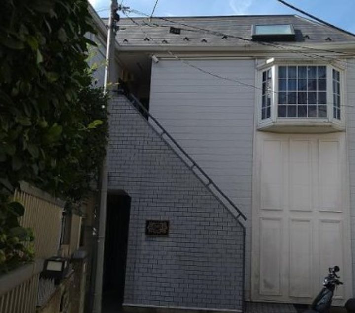 レオパレスTANAKAの外観