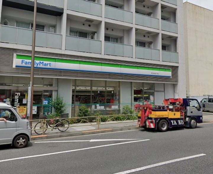 レオパレスTANAKAの周辺