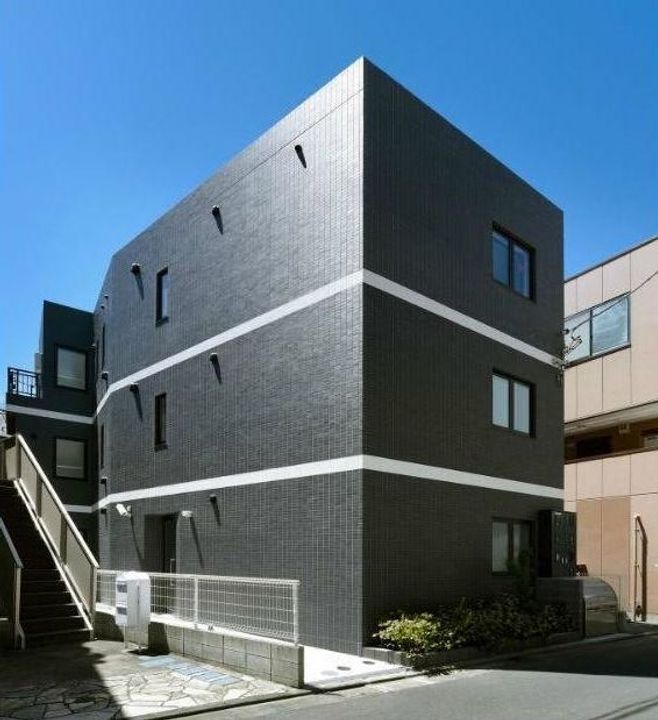 東京都目黒区目黒本町1丁目の賃貸マンションの外観