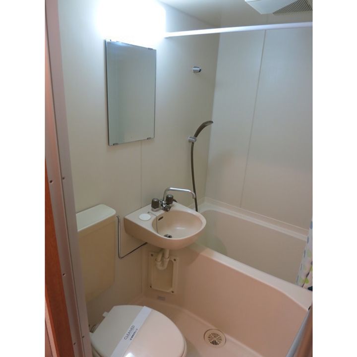 プチ・メゾン雪ケ谷の風呂