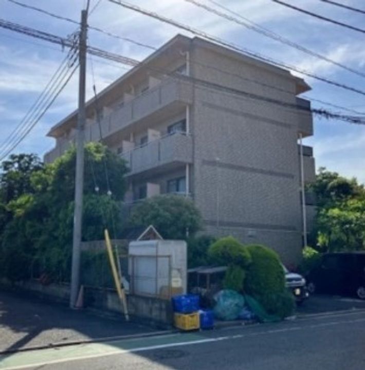 アーバン・ドヌールの外観