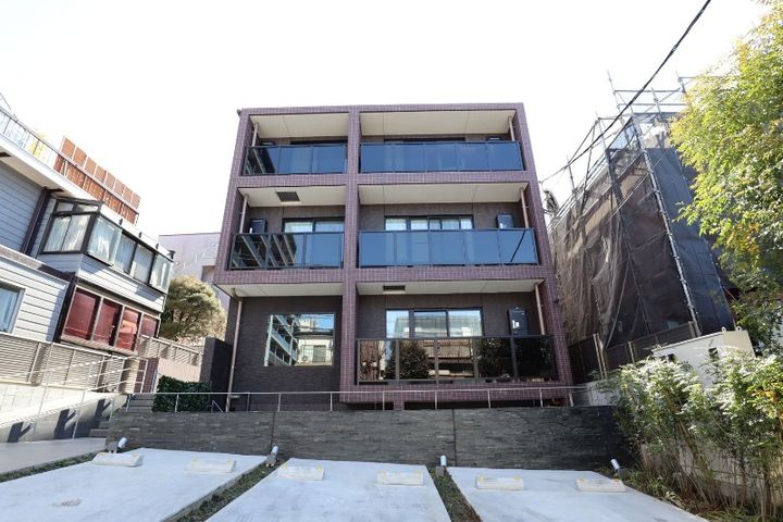 東京都目黒区平町1丁目の賃貸マンションの外観