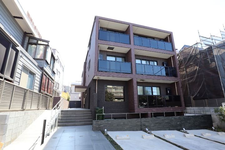 東京都目黒区平町1丁目の賃貸マンションの外観