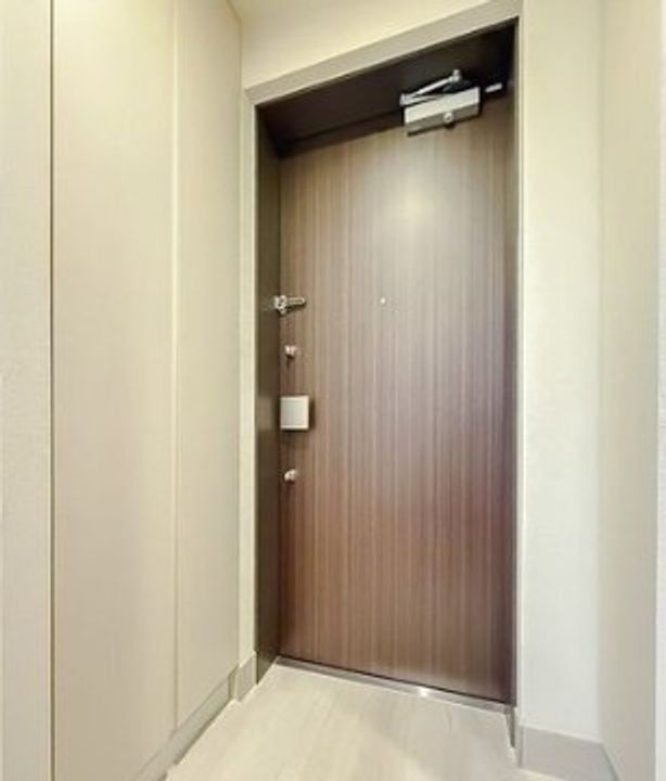 フロンティアレジデンス錦糸公園の玄関