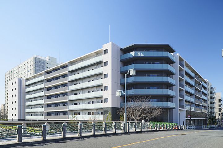 フロンティアレジデンス錦糸公園の外観