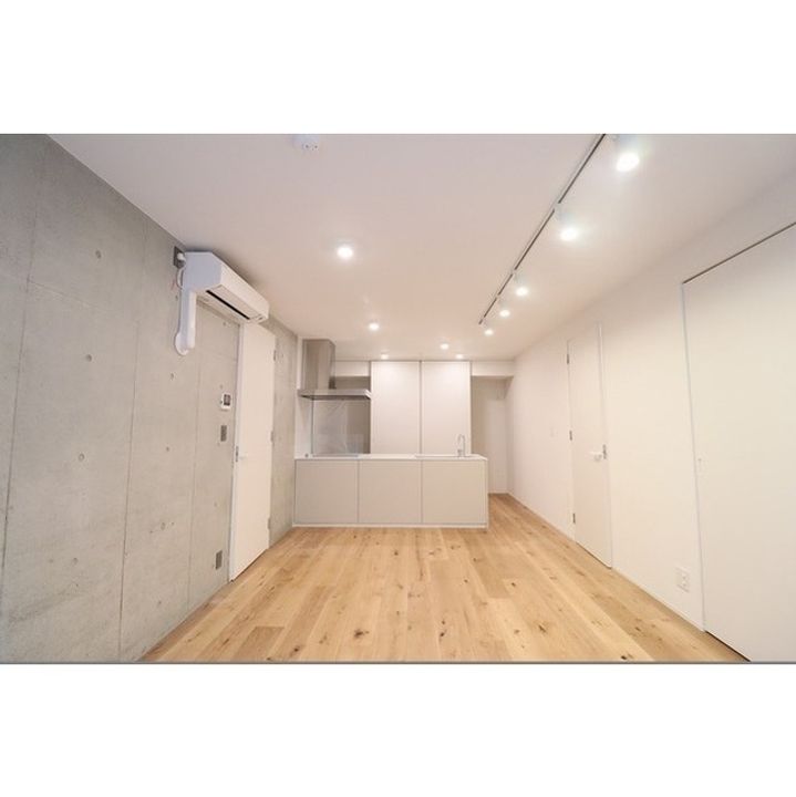 エフローレプルミエ武蔵小山の居間