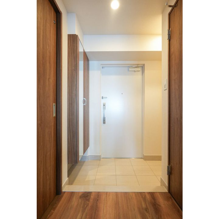 HF押上レジデンスの玄関