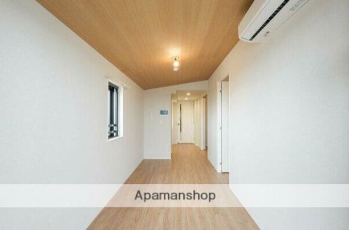 東京都目黒区大岡山1丁目の賃貸アパートの居間