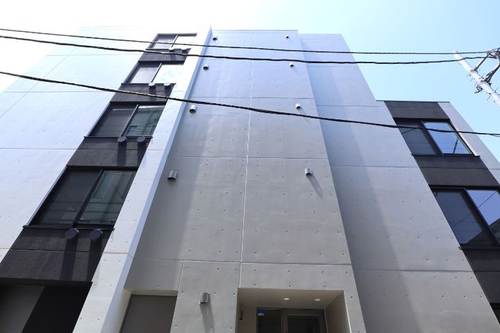 東京都中野区大和町3丁目の賃貸マンションの外観