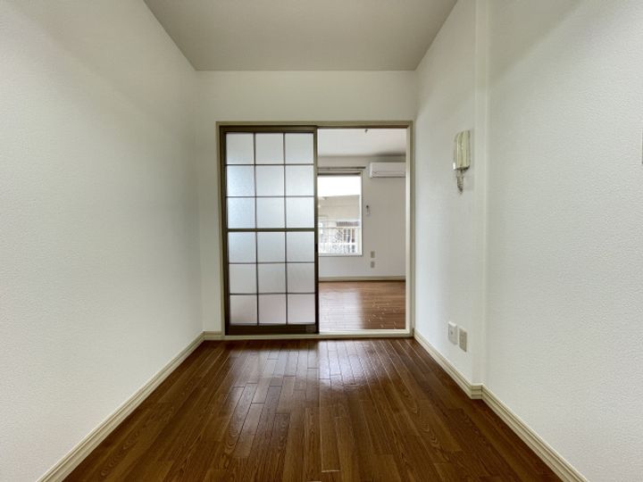 サニーハウス101号室の内装