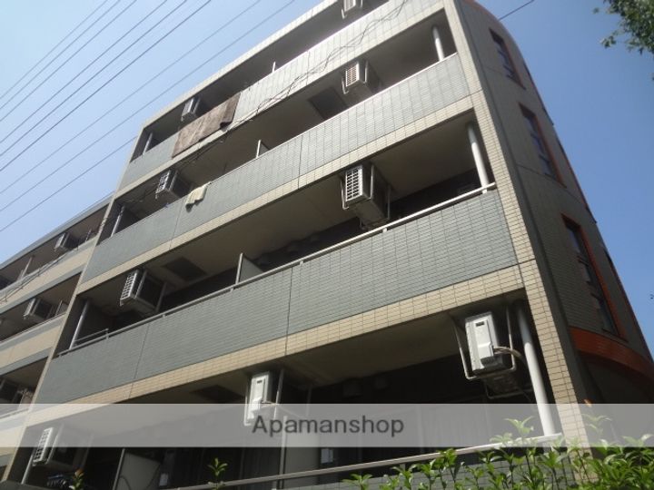 東京都杉並区上高井戸2丁目の賃貸マンションの外観
