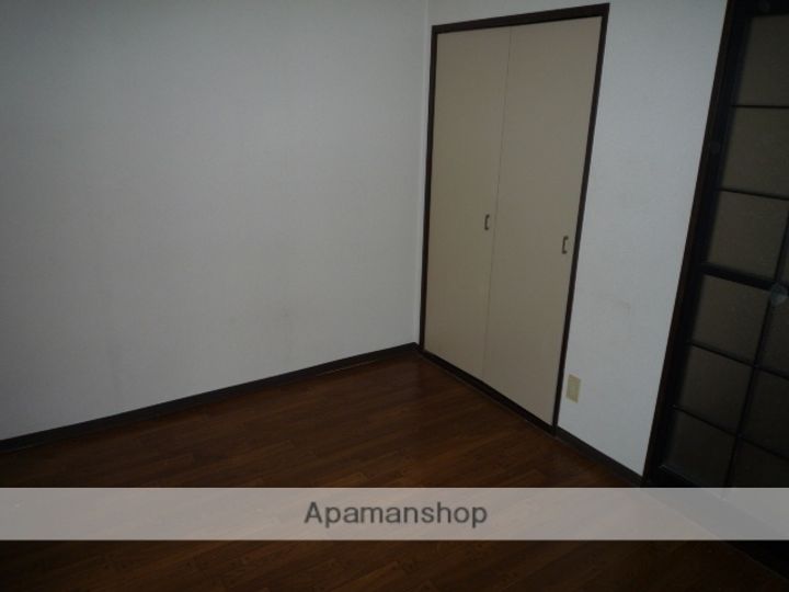 東京都杉並区天沼3丁目の賃貸アパートの居間